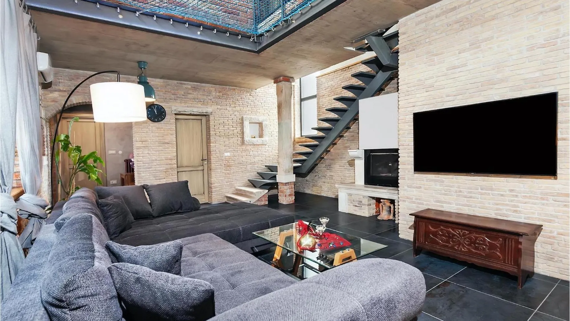 Villa Baraka 로비니 0*,